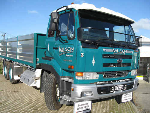 Nissan Diesel CW385S